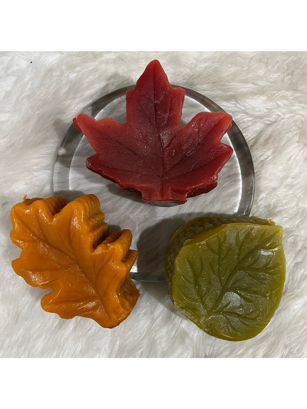 NEW Pottery Barn Tonal Autumnal Leaves Rippled Long Burning Candle Set Red Amber